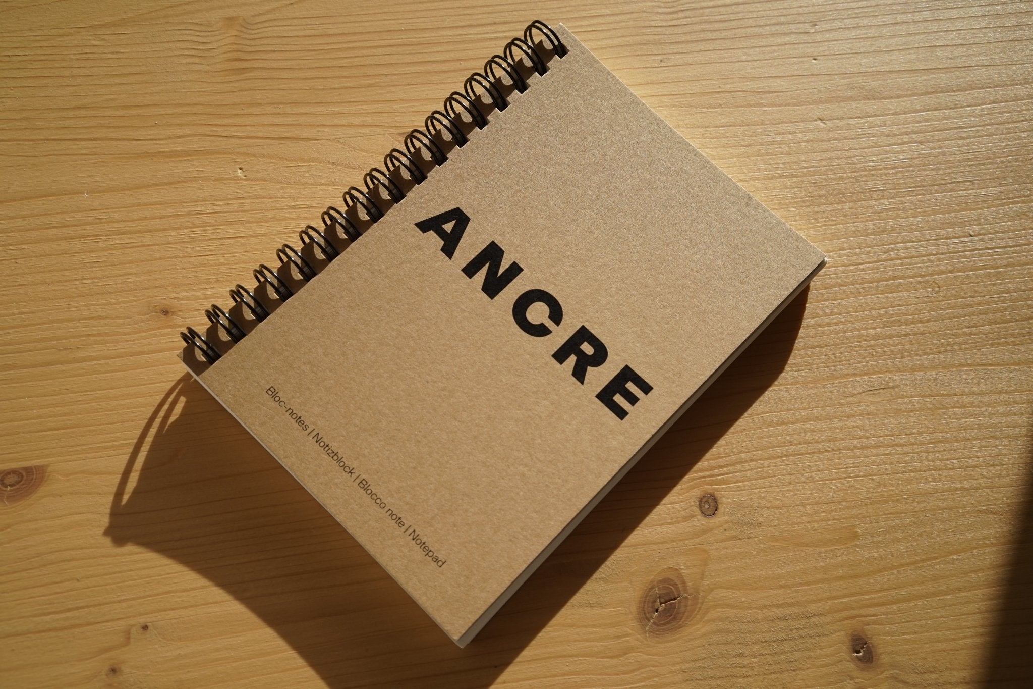 Bloc-notes - A6- 100g - spirale - Ancre - fond bois